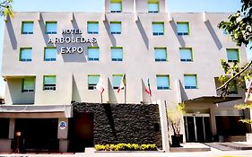Hotel Arboledas Expo